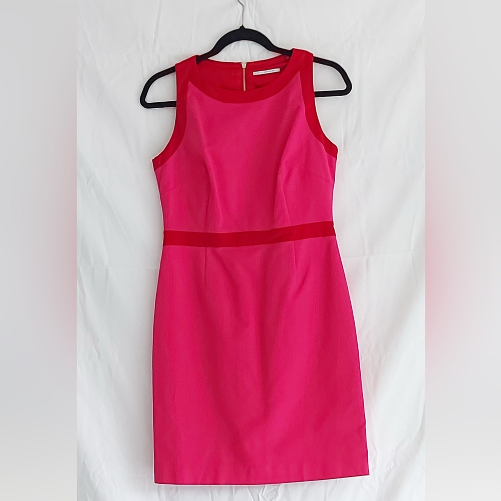 Elegant Pink Sleeveless Dress